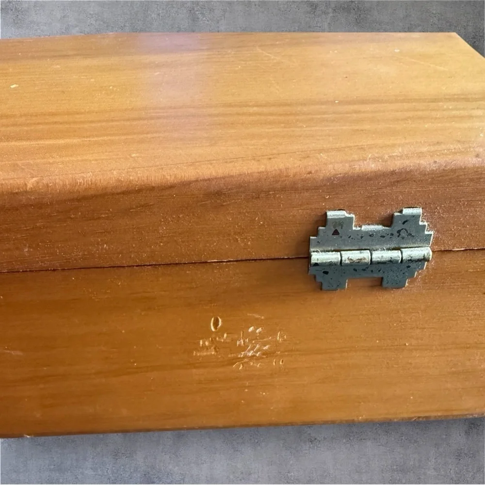 Vintage Mini Lane Cedar Chest - Salesman Sample